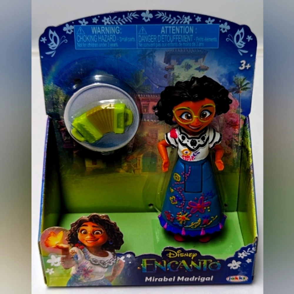 Disney ENCANTO Movie 3" Action Figure MIRABEL MADRIGAL w/ Accordion